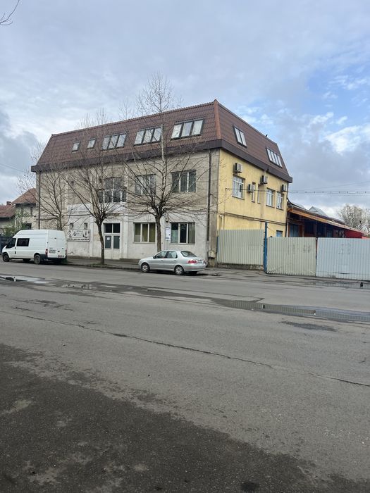 Vand spatiu de productie,birouri comercial
