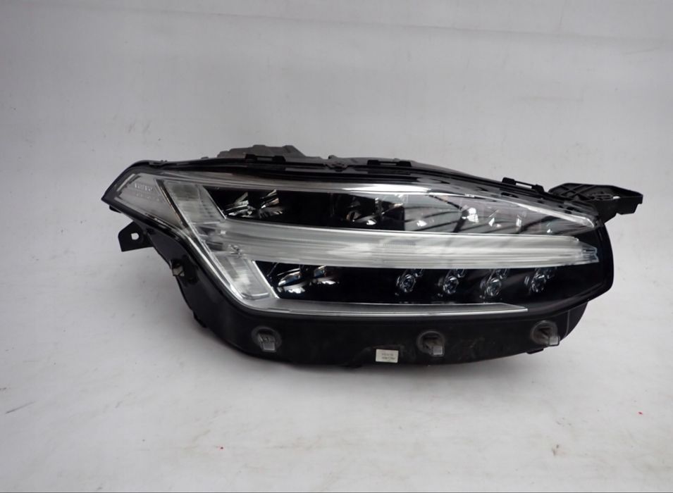 Ляв и Десен фар Волво ХЦ 90 фул лед FULL LED VOLVO XC90 II 31446688 3
