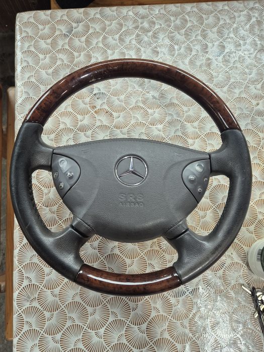 Махагонов волан за Мерцедес e klass W 211