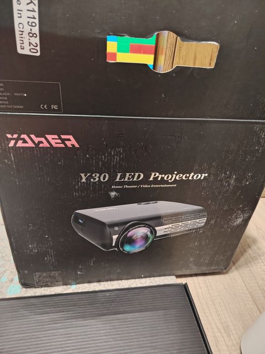 Проектор работает отлично