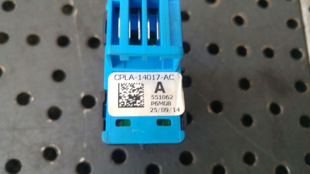 Butoane blocare deblocare usa dreapta spate land rover range rover sport 2 l494 cpla14017ac