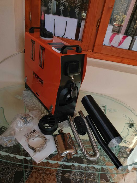 Sirocou Webasto 8kw 12vRezervor 5L Afisaj LCD, Termostat Consum mic