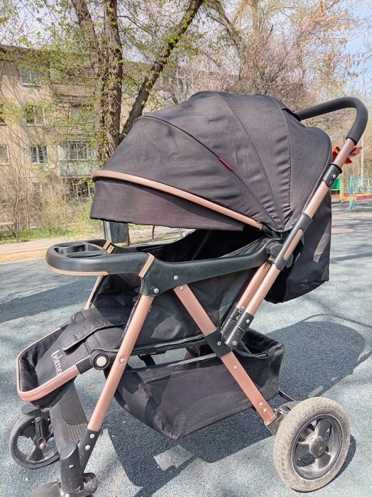 Коляски 10000 тг