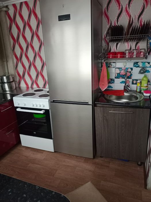 Уютный трёхкомнатный дом в 14 микрорайоне - заезжай и живи