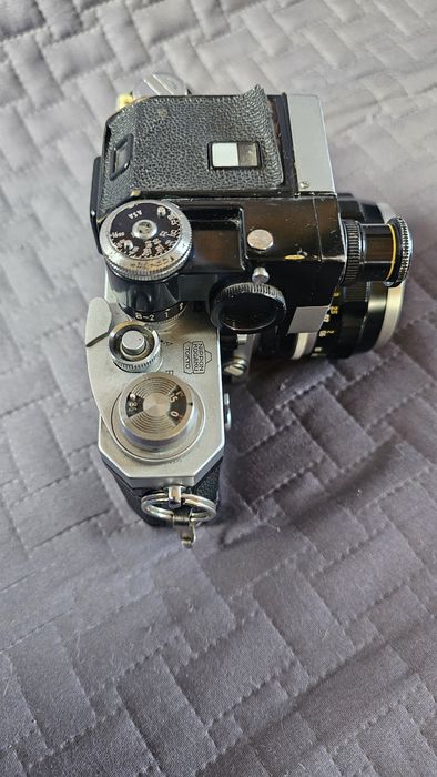Nikon F  aparat foto