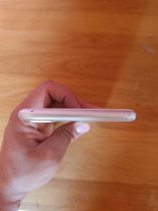 iPhone 8 plus 64