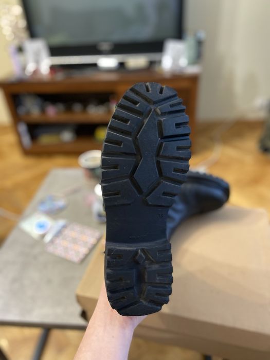 Vand ghete din piele