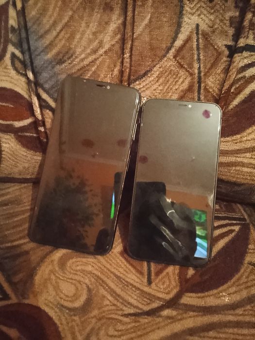 Продам iPhone 11 iPhone x 16 нерабочем состоянии