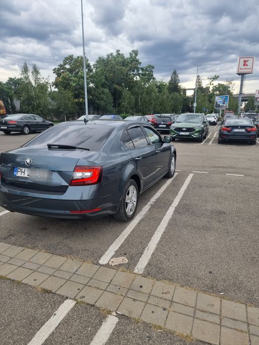 Vând Skoda Octavia 3