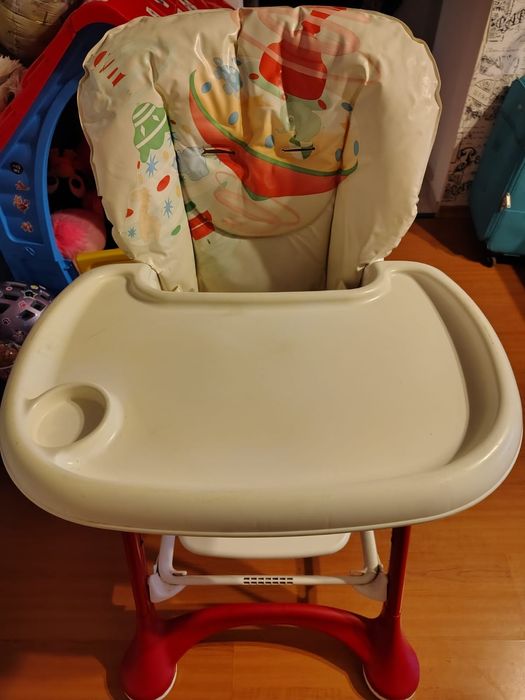 Scaun bebe cu măsuță CAM Campione