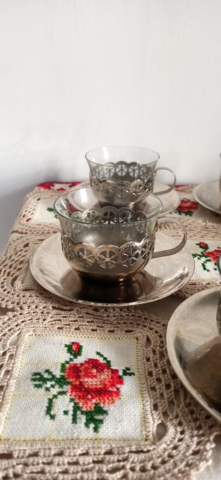 Посребрени руски чаши