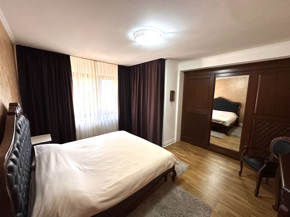 Casă S+P+M cu piscină, teren 4000 mp | Lugasu de Jos, Bihor | Mobilată