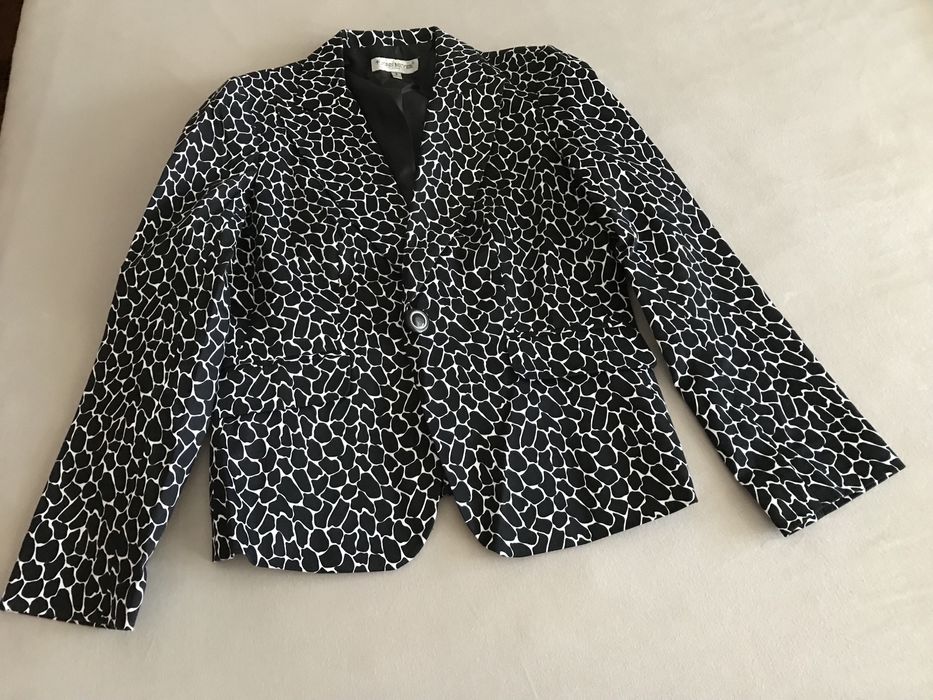 Jacheta trei sferturi / Costum sacou si pantalon