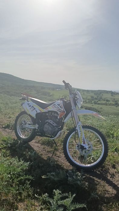 Эндуро 250 кубов