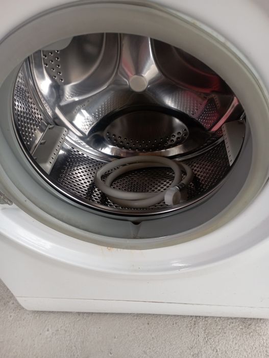 Индезит 6кг отличное состояние