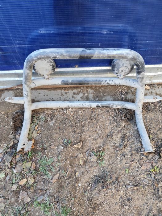 Продам кингурятник для авто