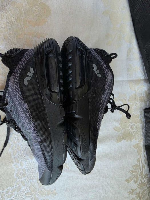 NIKE 2090 маратонки
