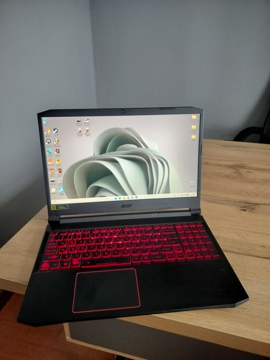 Продам игровой ноутбук Acer Nitro