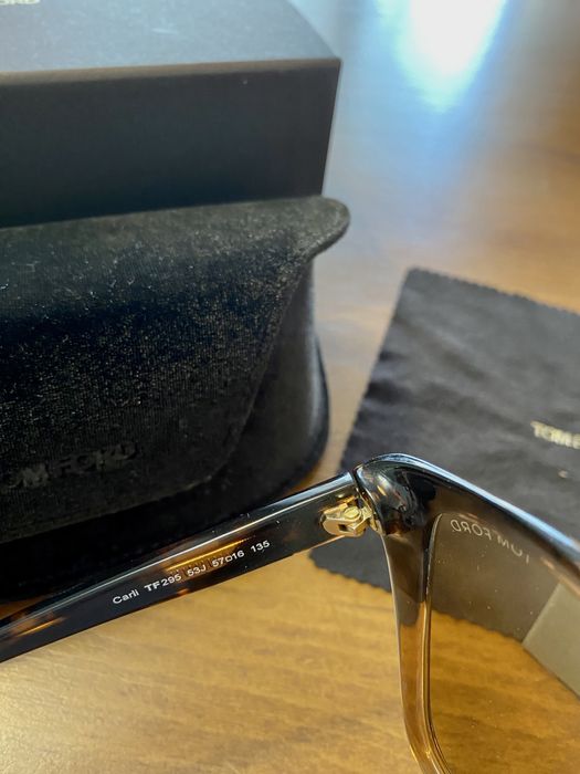 Солнцезащитные очки Tom Ford оригинал