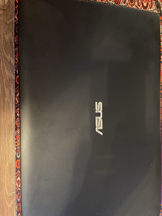 Продам ноутбук Asus X751L