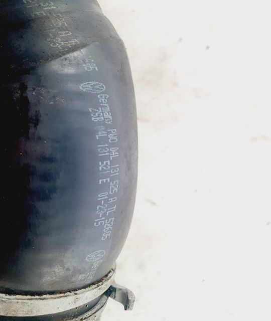 Furtun turbo 2.0 tdi crl 04l131521e Volkswagen VW Passat B8 seria