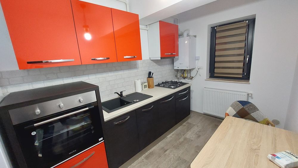 De inchiriat - 2 camere decomandate / Urban Building /  Vadul Bistritei, Bacau