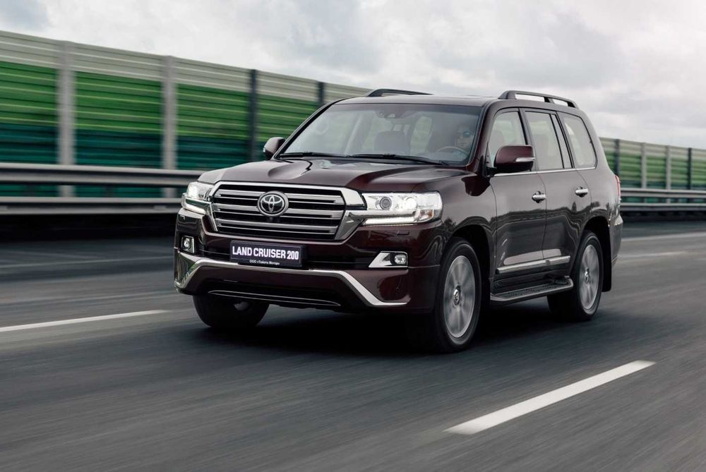 Бампер на Крузак 200 Toyota 200