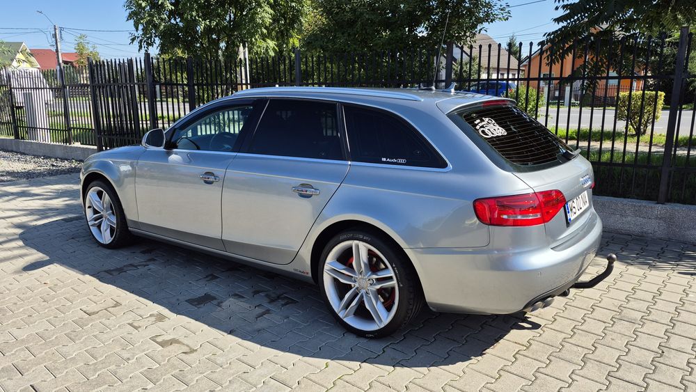 Vând Audi A4 B8 2009