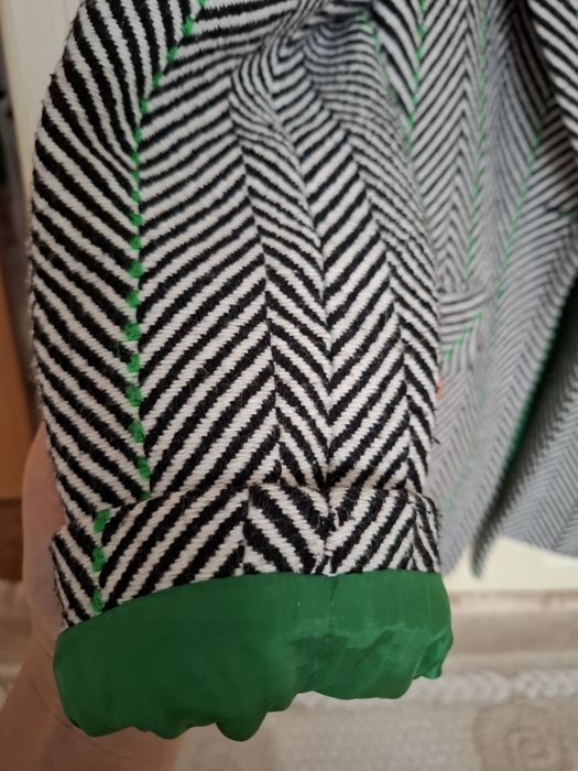 Продам теплый пиджак