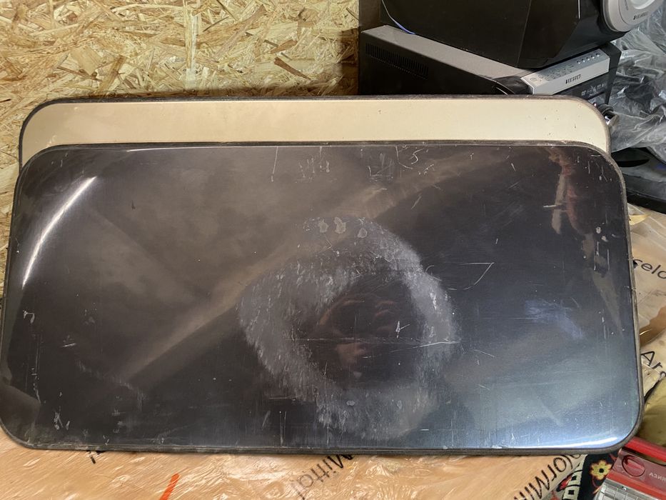 Крышка люка на пассат б3