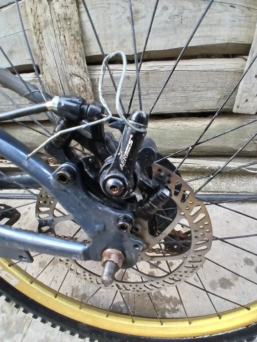 Vănd Biciclete Folosită