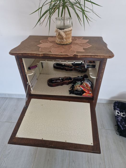 Bar din lemn masiv vinteage