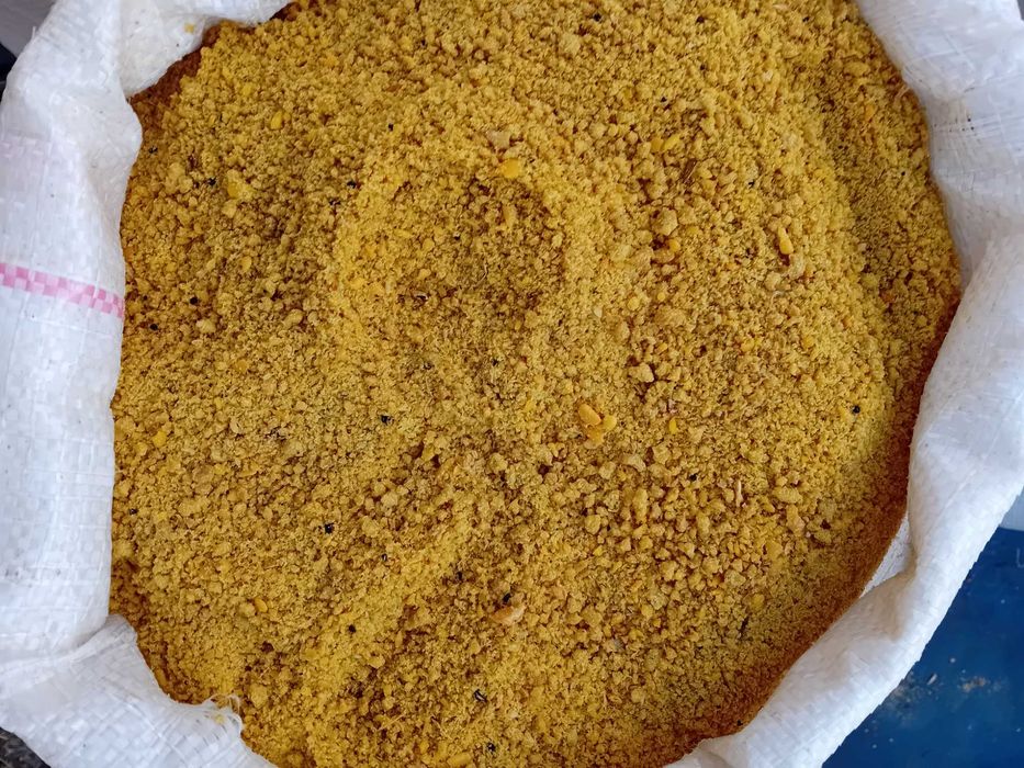 Vind Srot Floarea Soarelui Granulat foarte bine uscat si super calit