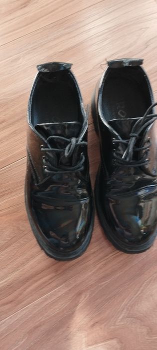 Обувки за пролет размер 39