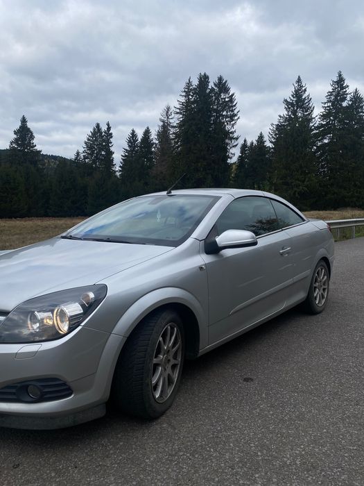 Opel Astra H TwinTop Cabrio