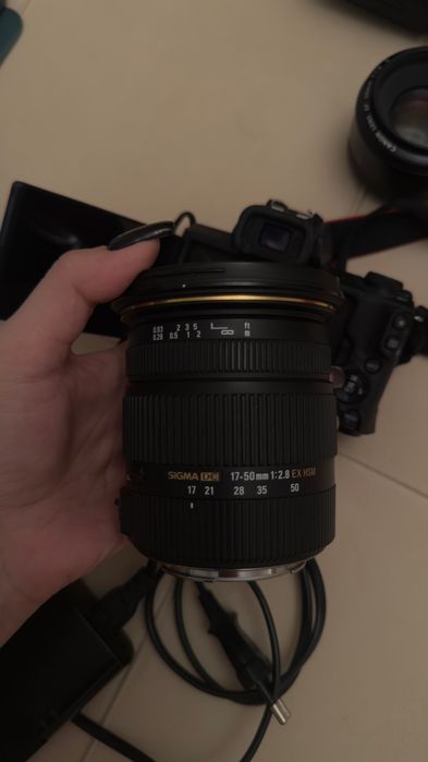 Камера Canon m50