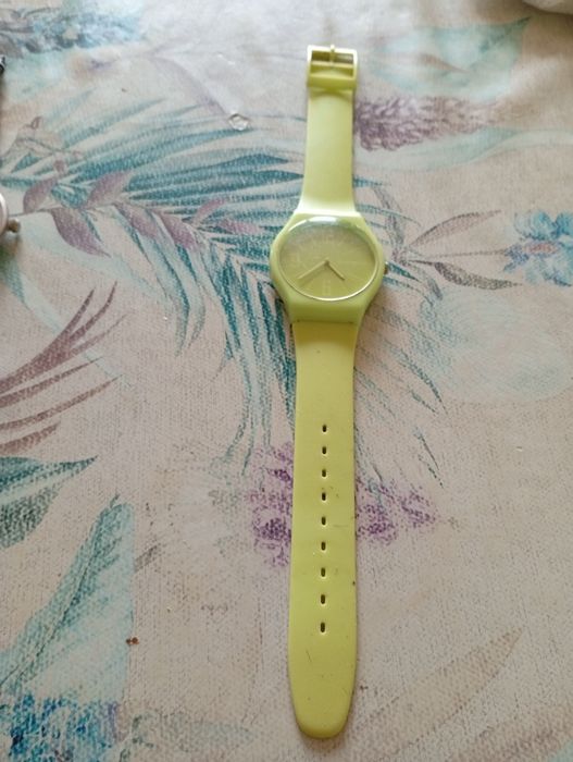 Ceas electronic Manguun