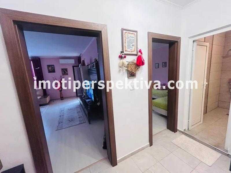 Продава се Тристаен апартамент в Пловдив, Остромила - 120 кв.м за 1634 €/кв.м - Снимка #10