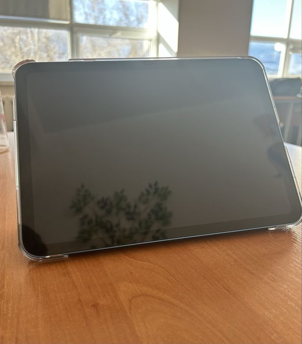 ipad 10th generation working is excellent condition