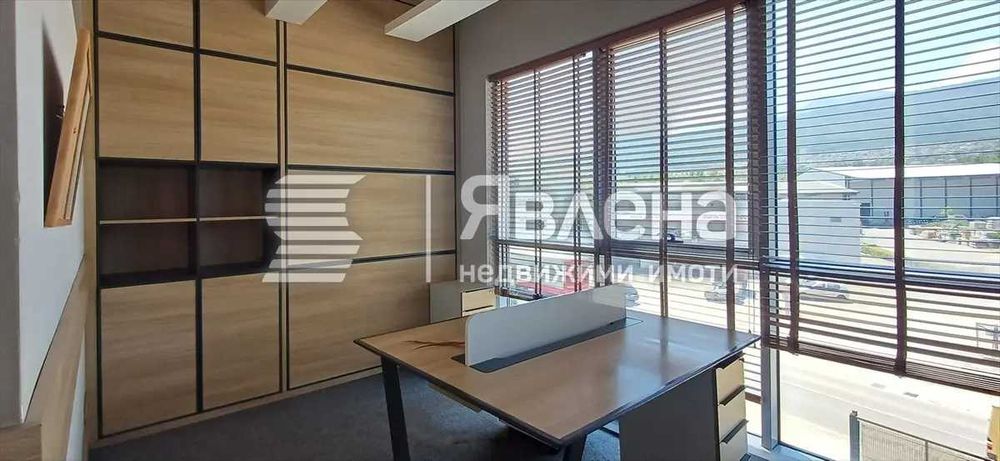 Дава се под наем Офис в София, Малинова долина - 730 кв.м за 8478.24 € - Снимка #1