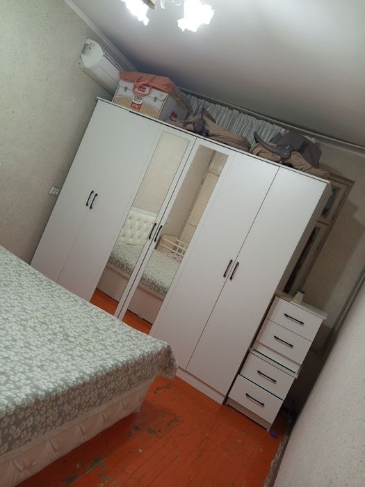 Срочно продам спальный гарнитур