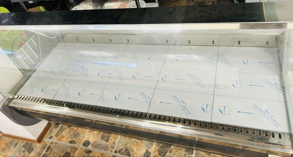 Охладителна витрина НОВА