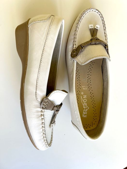 Елегантни анатомични кожени обувки