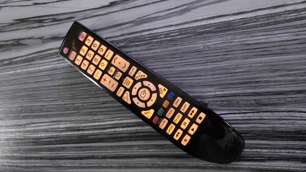 TV Samsung 81cm 32'' Full HD MITV Stick