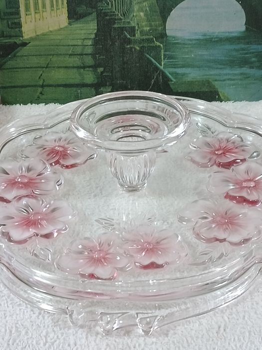 Тортница -20000 тг.