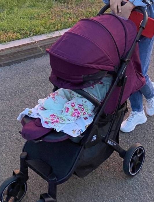 Коляска  прогулочная Babalo