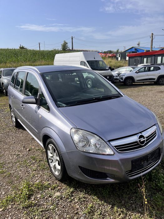 Opel zafira 1.9cdti 2008  7 locuri stare foarte buna