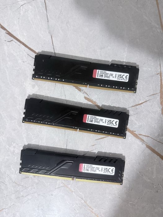 Обменя ОЗУ ddr4 8+8+8гб 3200мгрц на 16+16гб