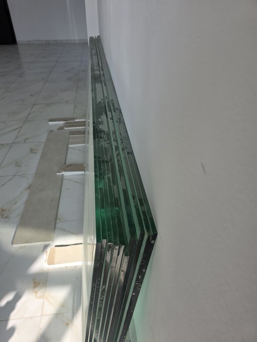 Стекло коленная.