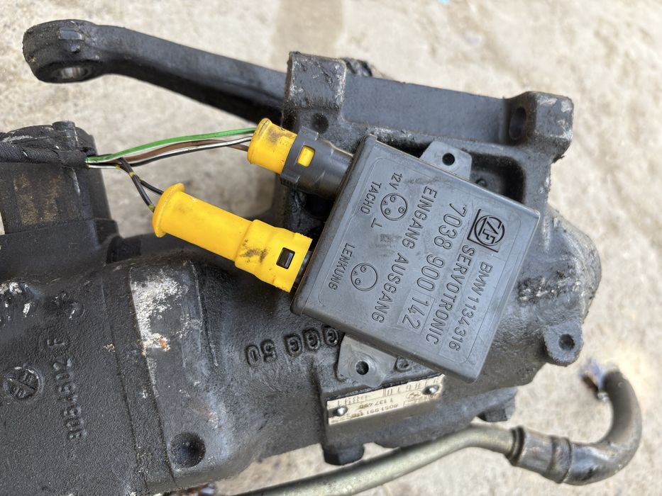 Бмв е34 рулевой калонка с датчиком